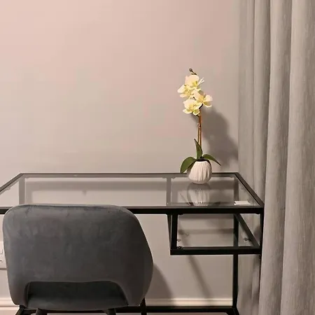 Bella - Stylish 1-Bed Apt In Trendy De Waterkant With Balcony Cape Town Exterior photo