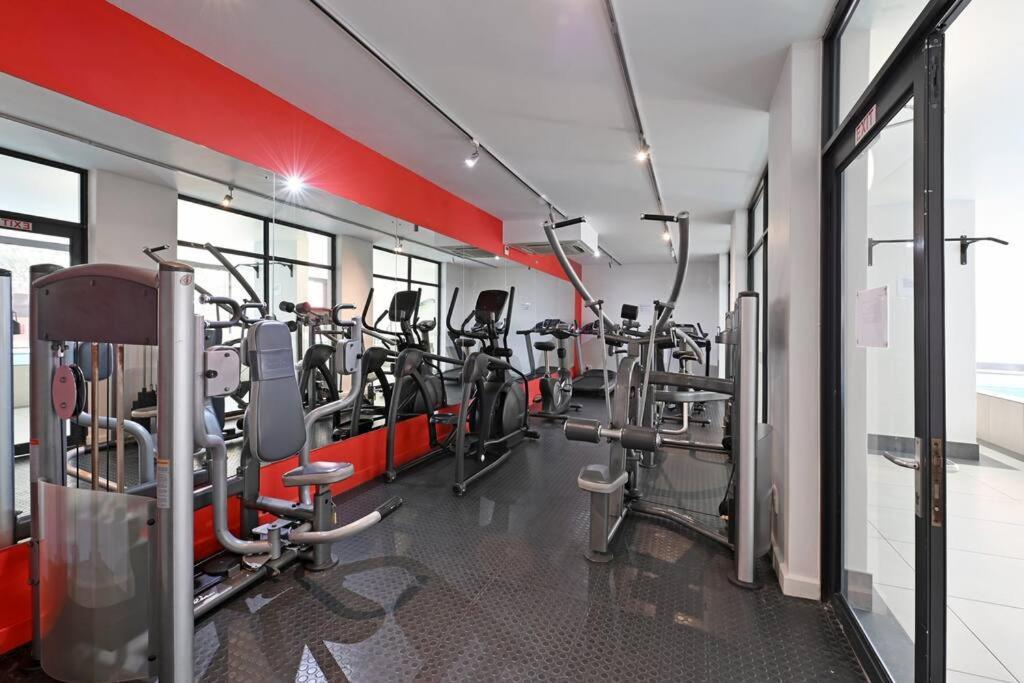 Apartment Bella - Stylish 1-bed In Trendy De Waterkant With Balcony *